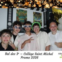 location_photobooth_bal_de_promo.jfif